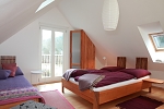 Lilac bedroom in the holiday apartment Bedroom
